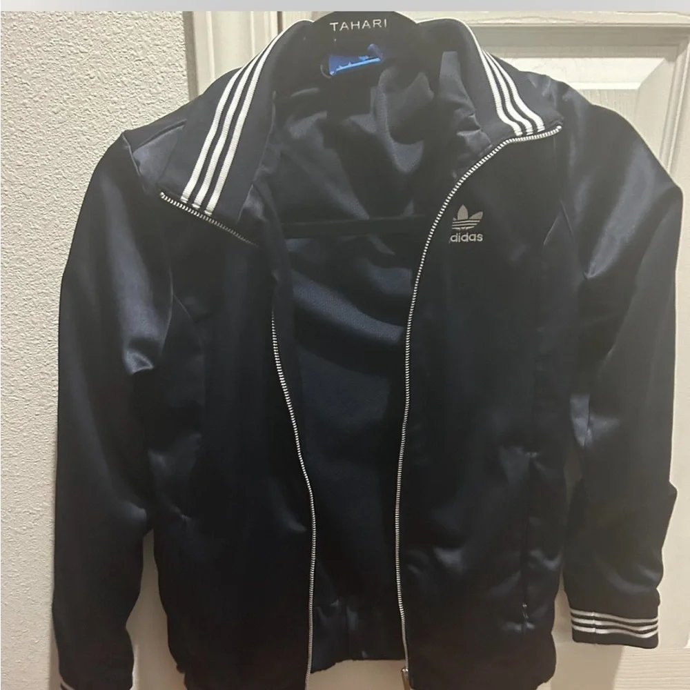 Adidas navy blue vintage jacket - Picture 1 of 2
